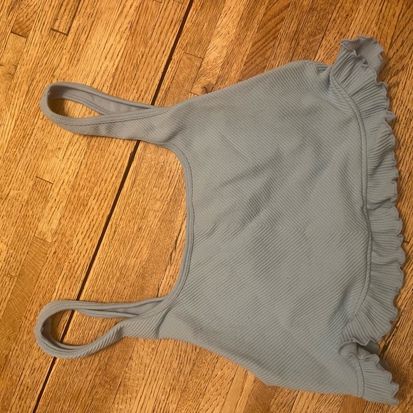 Zara Ruffle Tank Cropped - Picture 2 of 3